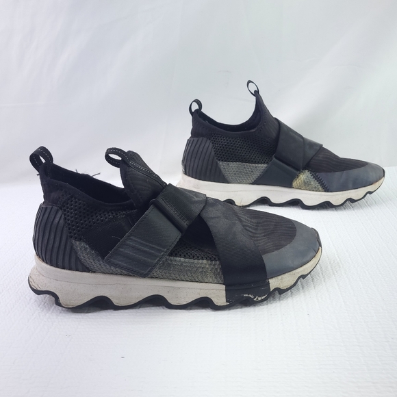 Sorel Kinetic Sneaker Size 10.5 Slip On Athletic Trainers Womens Shoes